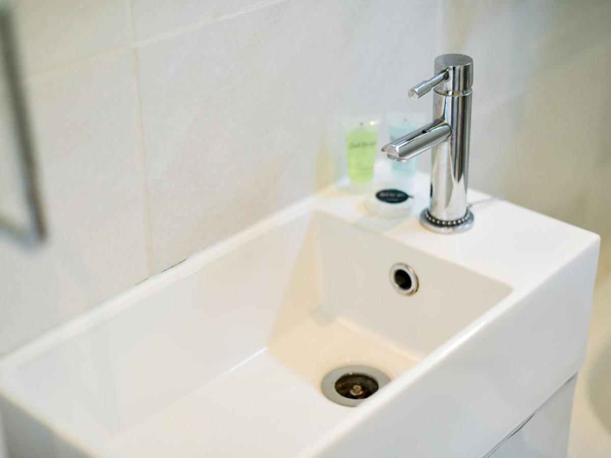 Pass The Keys Gower Beach Staycation Caswell Bay - Sleeps 4 Σουόνσι Εξωτερικό φωτογραφία